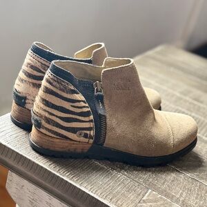 Sorel Beige and Black Zebra Ankle Booties